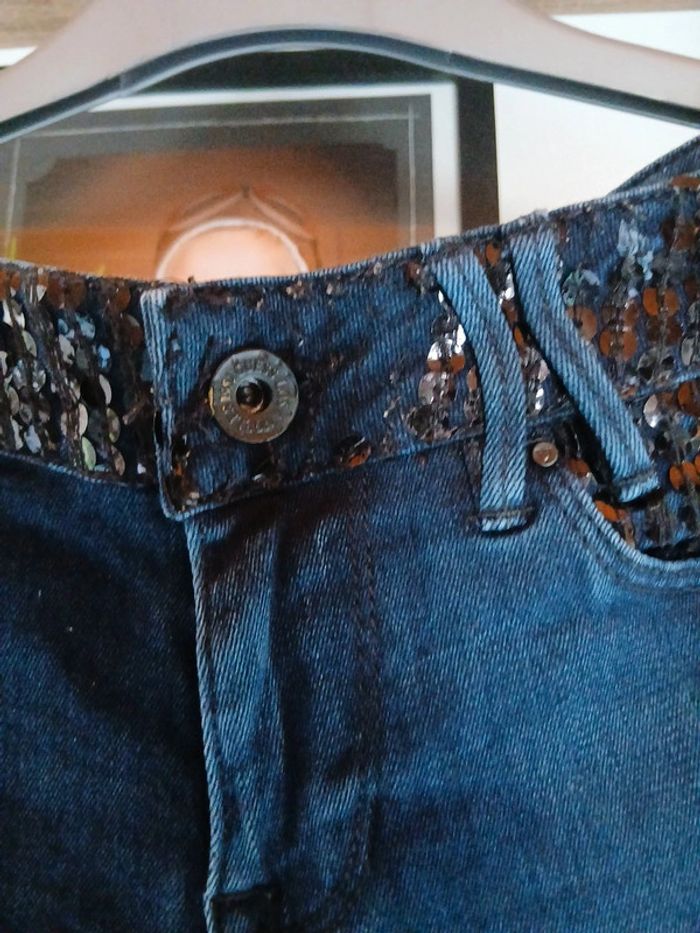 Jeans guess taille 36 - photo numéro 2