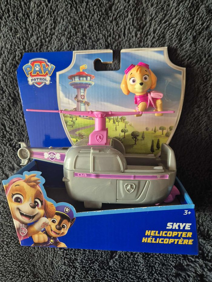 Véhicule avec Figurine Skye Paw Patrol Pat’Patrouille