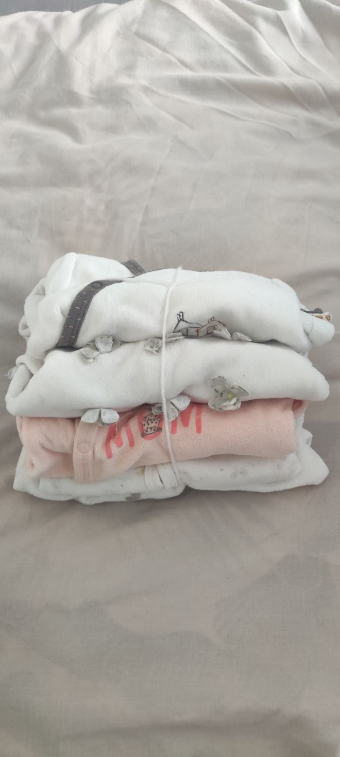 Lot de 5 pyjamas - photo numéro 2