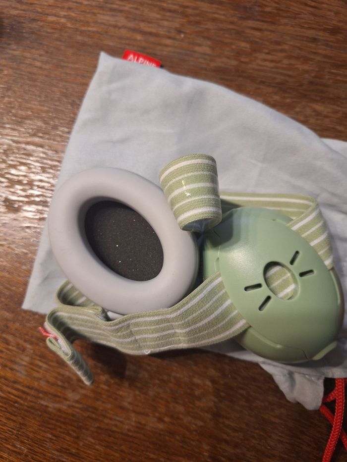 Casque anti bruit - photo numéro 2
