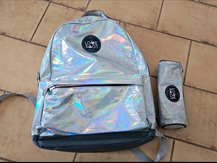 Sac a dos Love +trousse - photo numéro 2