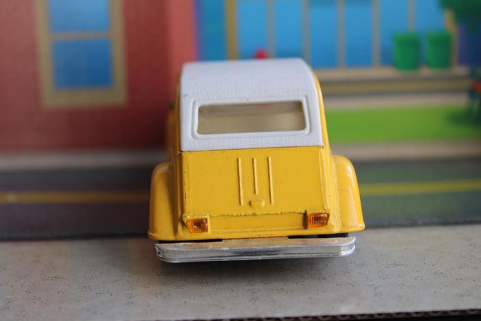 Welly Citroën 2 CV - photo numéro 4