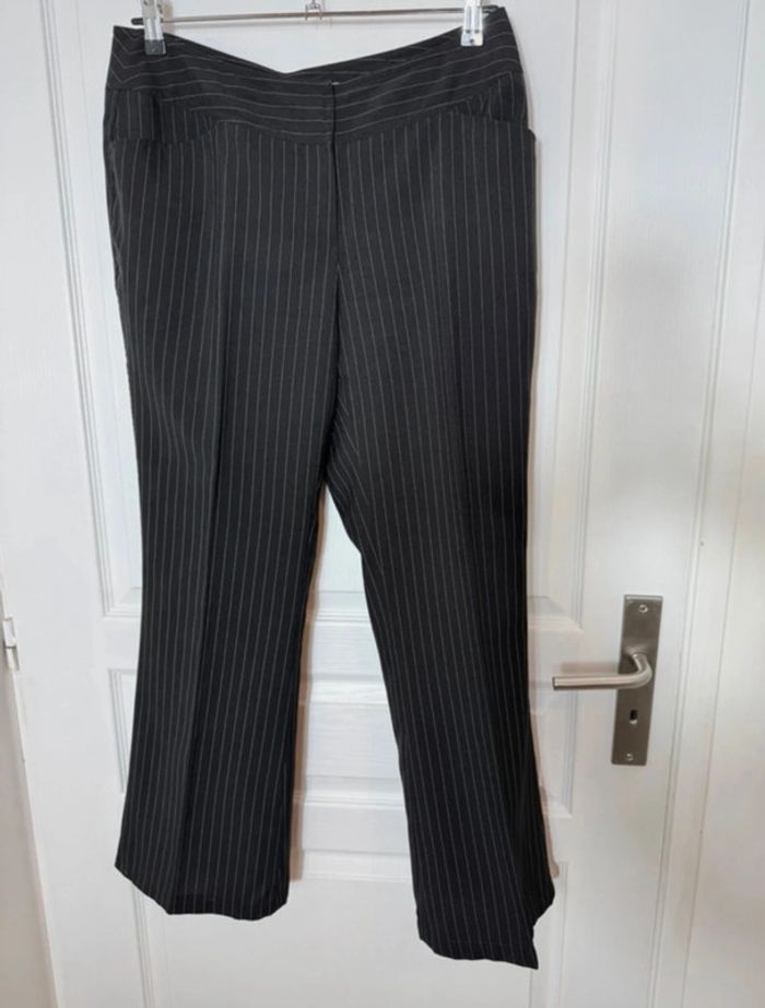 Tailleur pantalon comme neuf - photo numéro 4