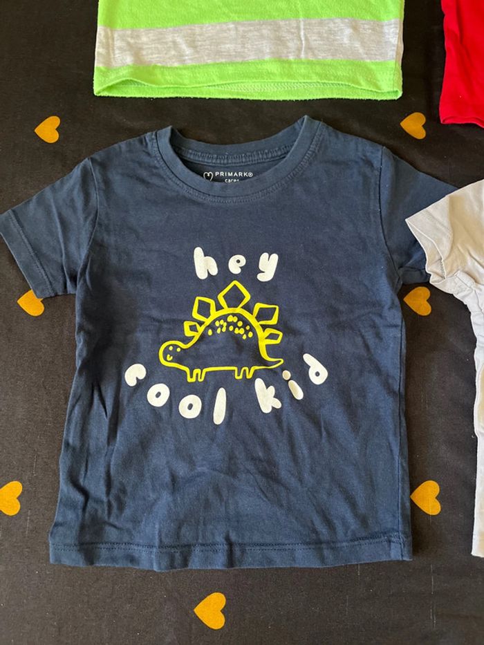 Lot de t-shirt - photo numéro 2