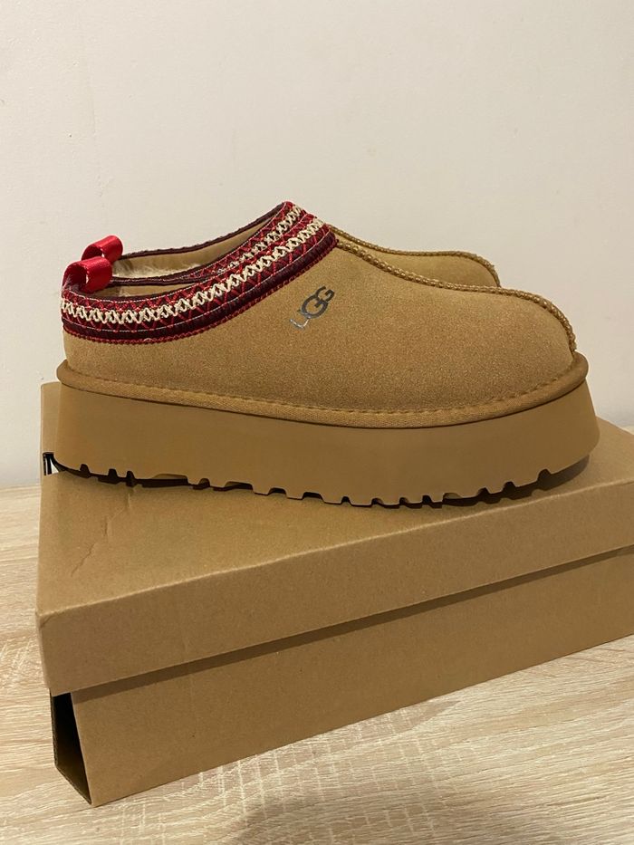 UGG taille 39 - photo numéro 3