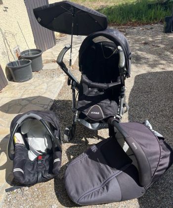 Poussette trio bébé confort