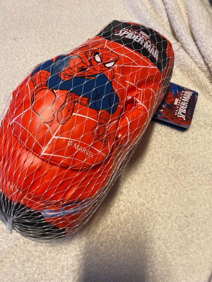 Sac de boxe avec gant spiderman - photo numéro 2