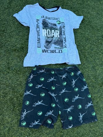 Ensemble pyjashort 2 pièces jurassic park