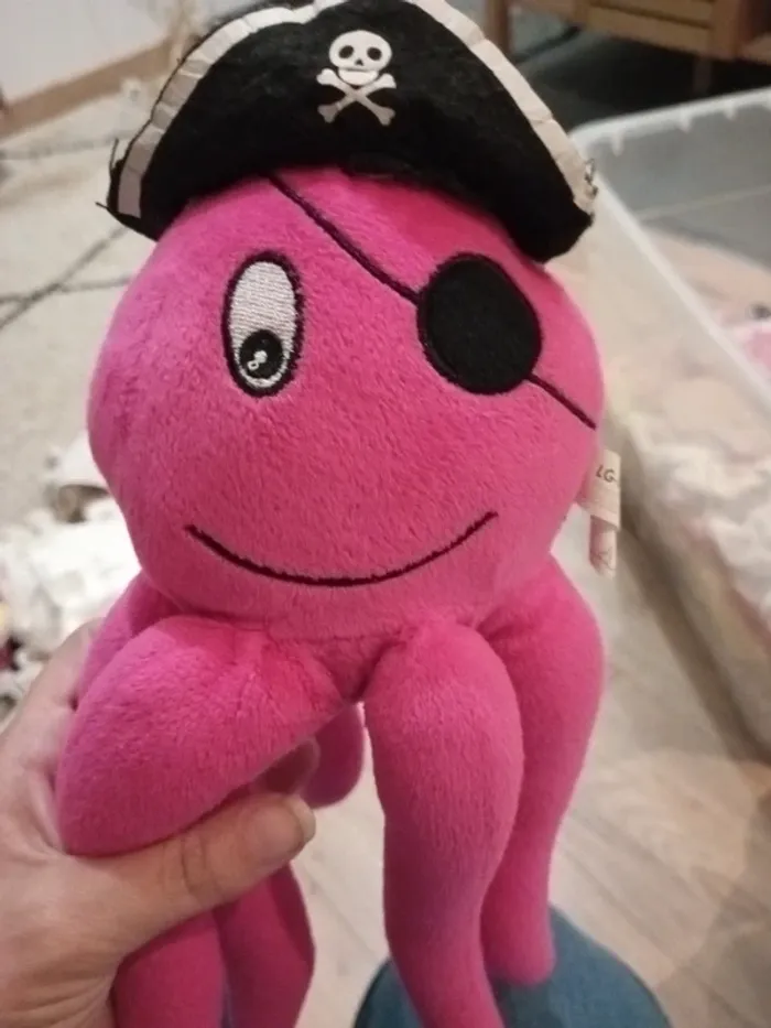 Peluche pieuvre pirate - photo numéro 2