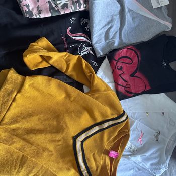 Lot de vêtements filles