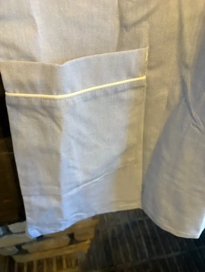 blouse de travail femme bleu ciel taille 42 / XL neuve - photo numéro 7
