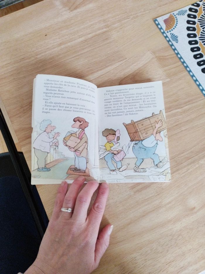 Livre Mystère et chocolat collection J'aime lire - photo numéro 4