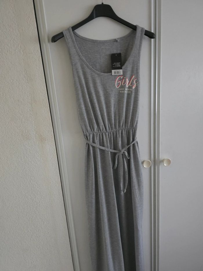 Robe d'été taille S neuve - photo numéro 3