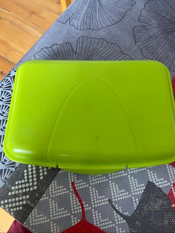 Boîte à goûter verte