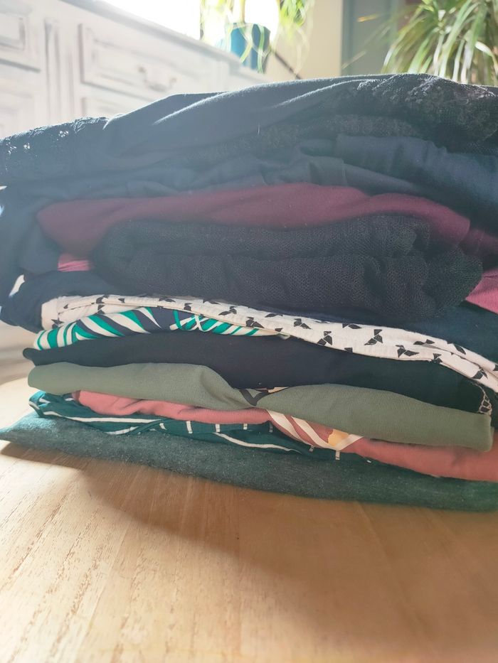 Lot vêtements grossesse allaitement