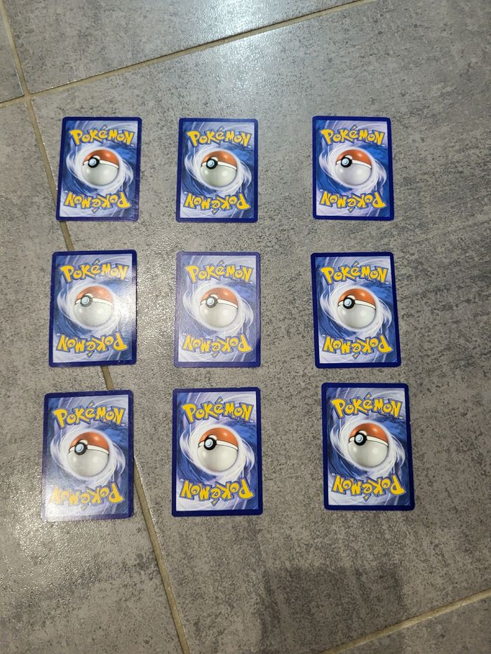 9 Carte pokémon mystère
