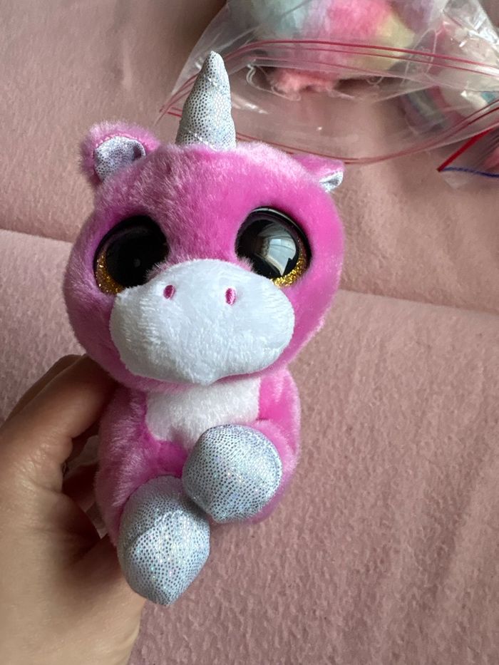 Petite peluche licorne