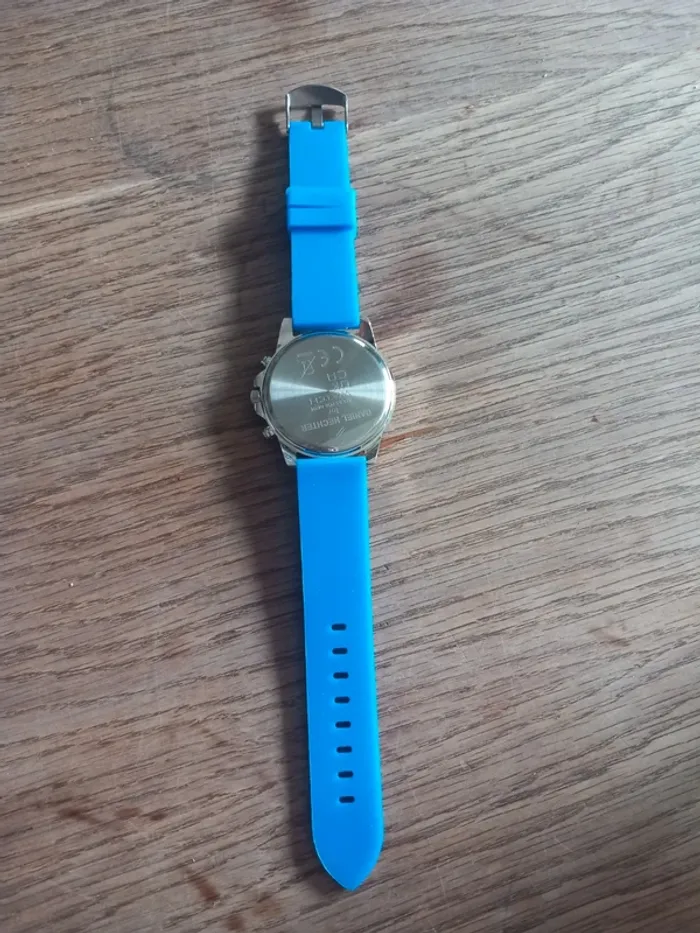 Montre homme - photo numéro 3