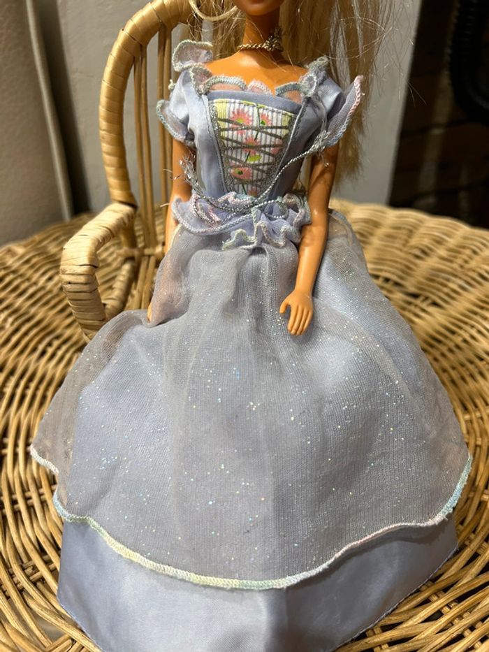 Robe barbie princesse - photo numéro 2