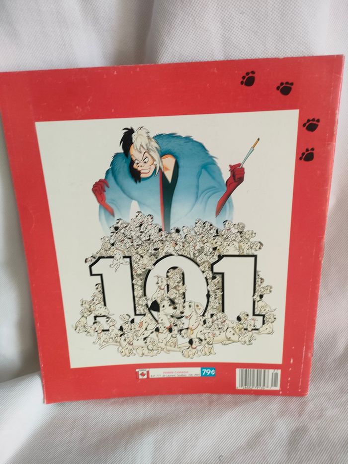 Album Panini Disney Les 101 Dalmatiens - photo numéro 2