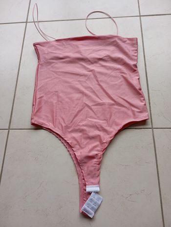 Bodies femme petites bretelles