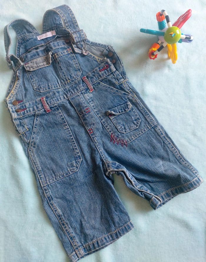 Salopette taille 18 mois
