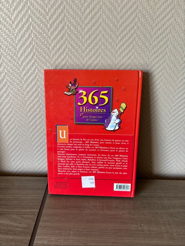 Livre 365 histoires - photo numéro 2