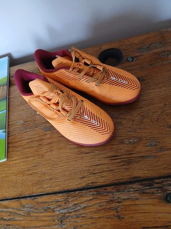 Chaussure  foot 30