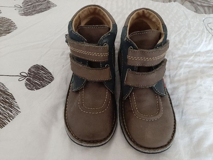 Kickers