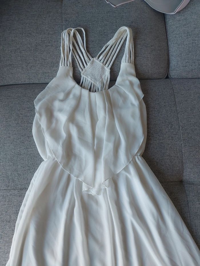 Jolie robe blanche été - photo numéro 3