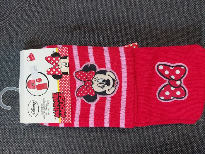 ensemble minnie bonnet gants écharpe rose tu