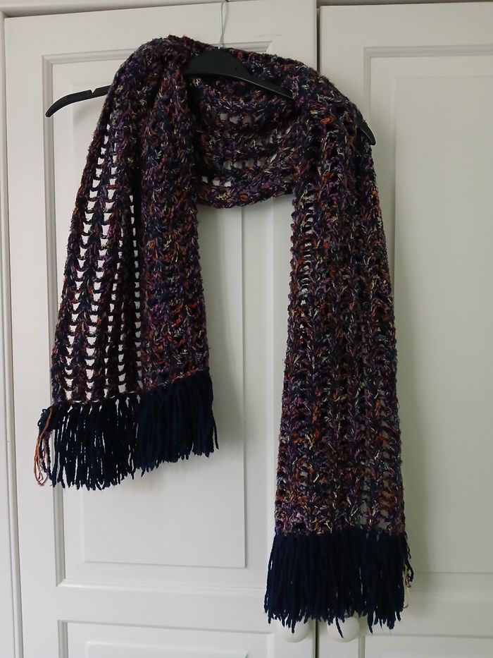 Echarpe laine bleu marine - Artisan - photo numéro 4