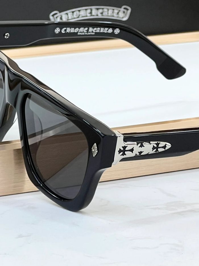 Lunettes de soleil Chrome Hearts Noires - photo numéro 3