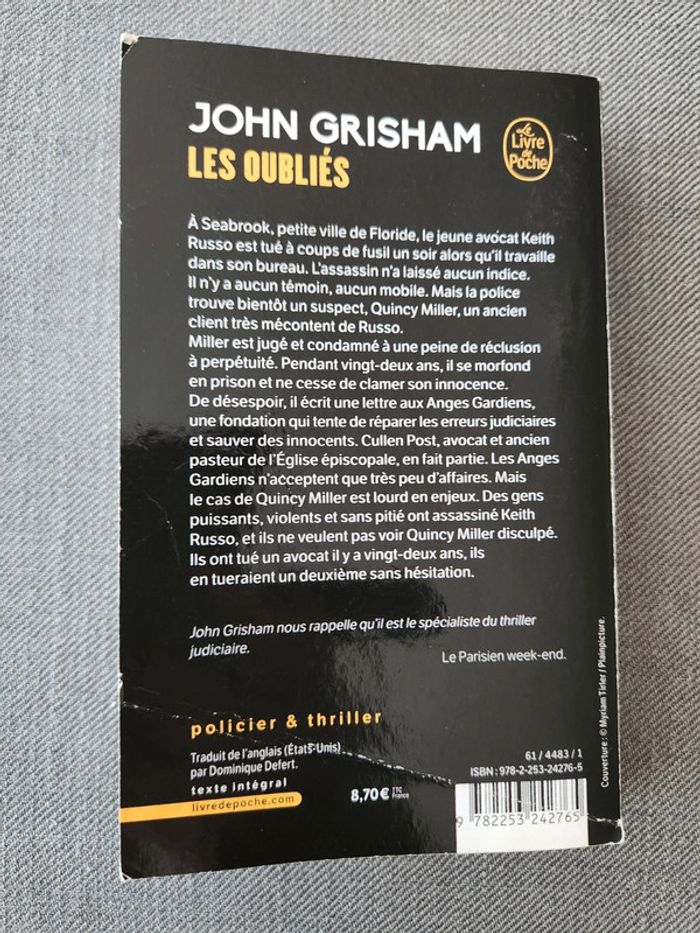 Livre Les oubliés - John Grisham - photo numéro 2