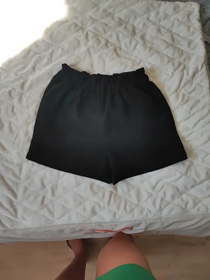 Short fille taille 8 ans
