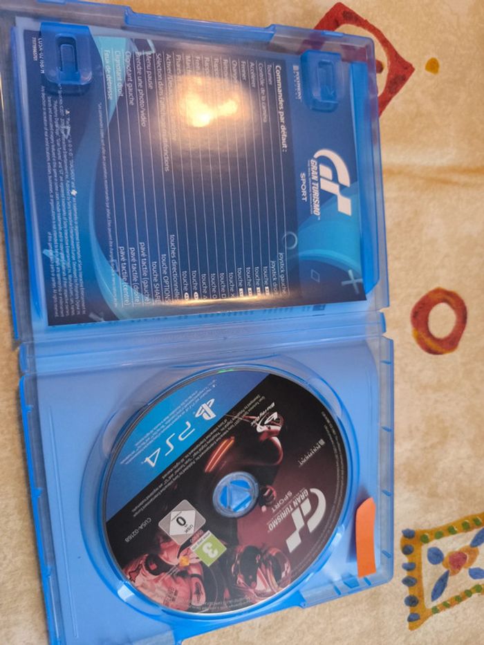 PS4 - gran turismo - photo numéro 3