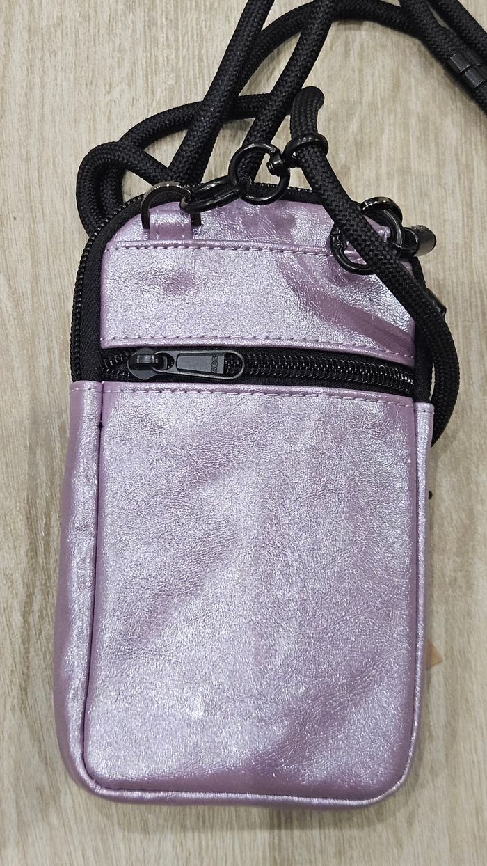 Porte téléphone Cabaïa neuf non utilisé - photo numéro 3