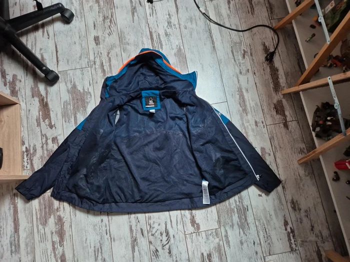 Veste de pluie/coupe vent Taille 12/13 ans - photo numéro 5
