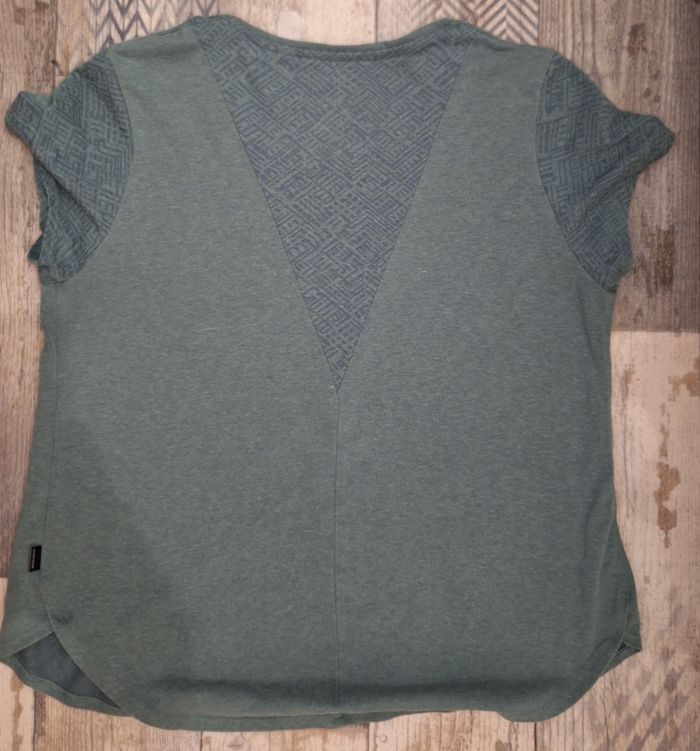 Tee-shirt - photo numéro 3