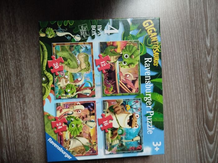 Coffret de  4 puzzles gigantosaurus