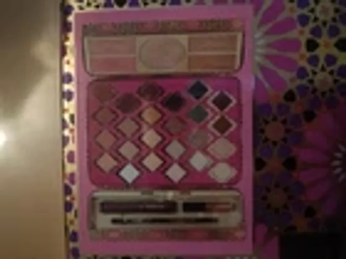PALETTE MARQUE TARTE - photo numéro 2