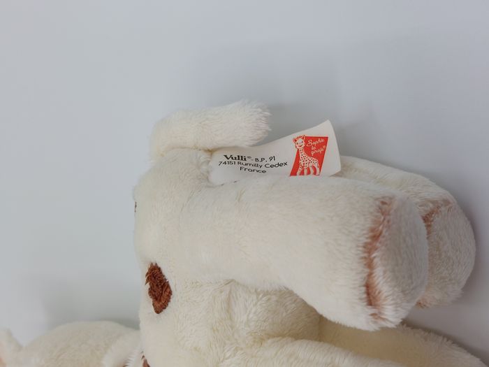 Peluche doudou Sophie la girafe VULLI 25 cm beige marron écru - photo numéro 5