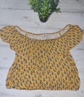 Top à épaules dénudée