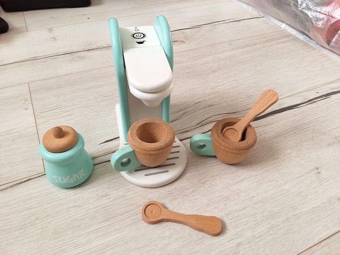 Jeu jouet enfant bois machine à café expresso 2 tasses et sucrier - photo numéro 1