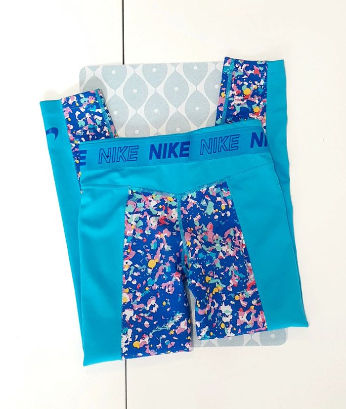 Legging Nike - 8/9A - photo numéro 3
