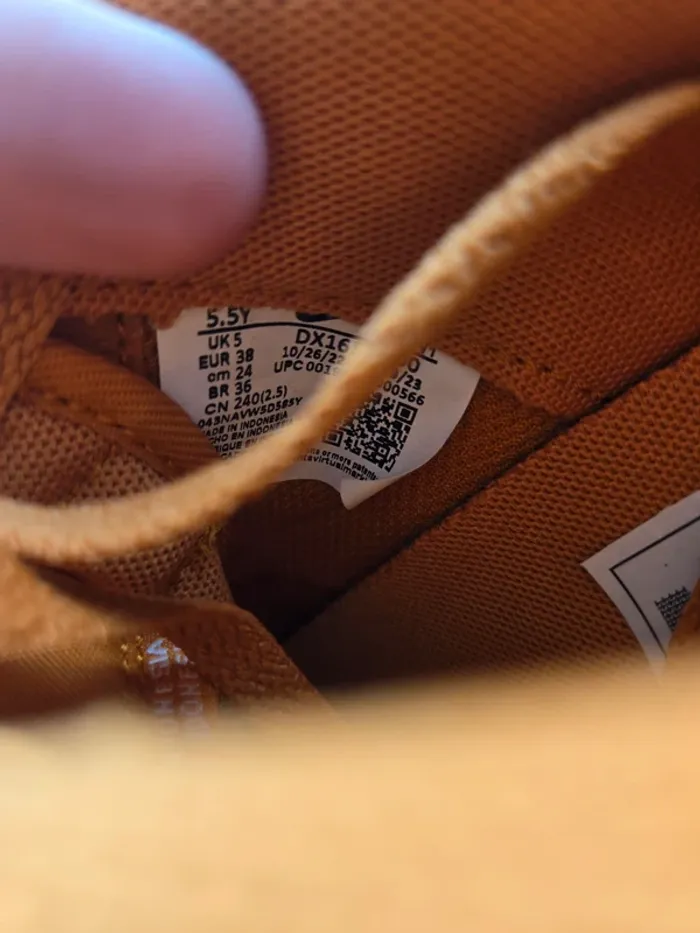 Nike air force 1 taille 38 neuves orange brun - photo numéro 7