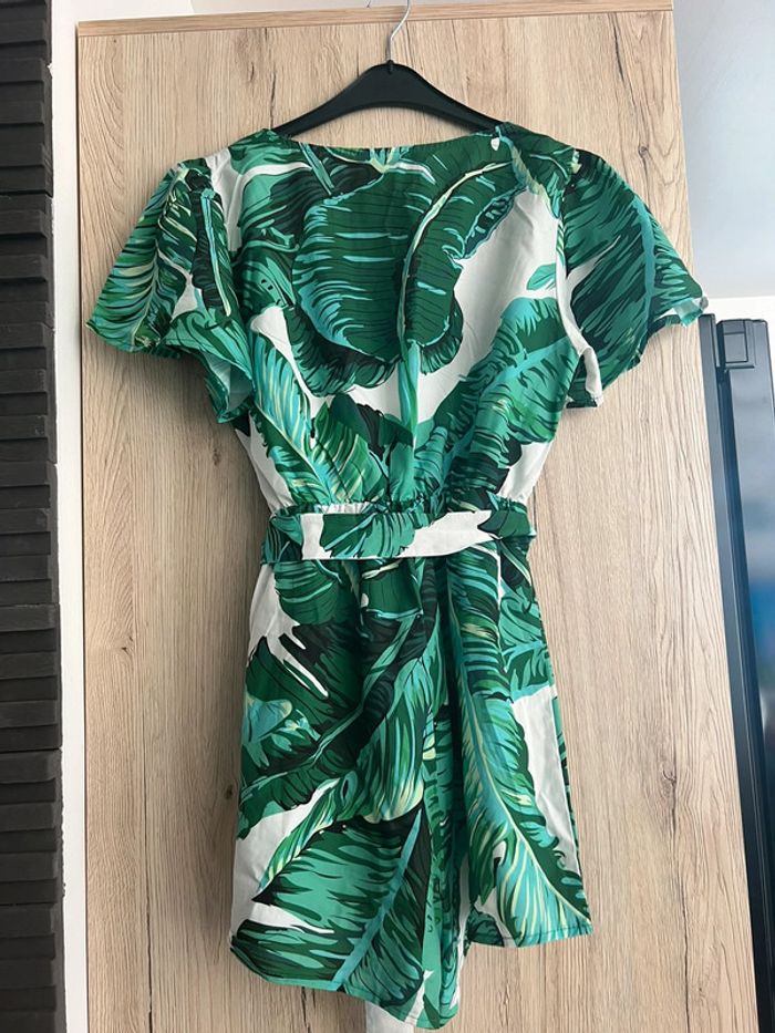 Combishort vert et blanche à fleurs - photo numéro 6