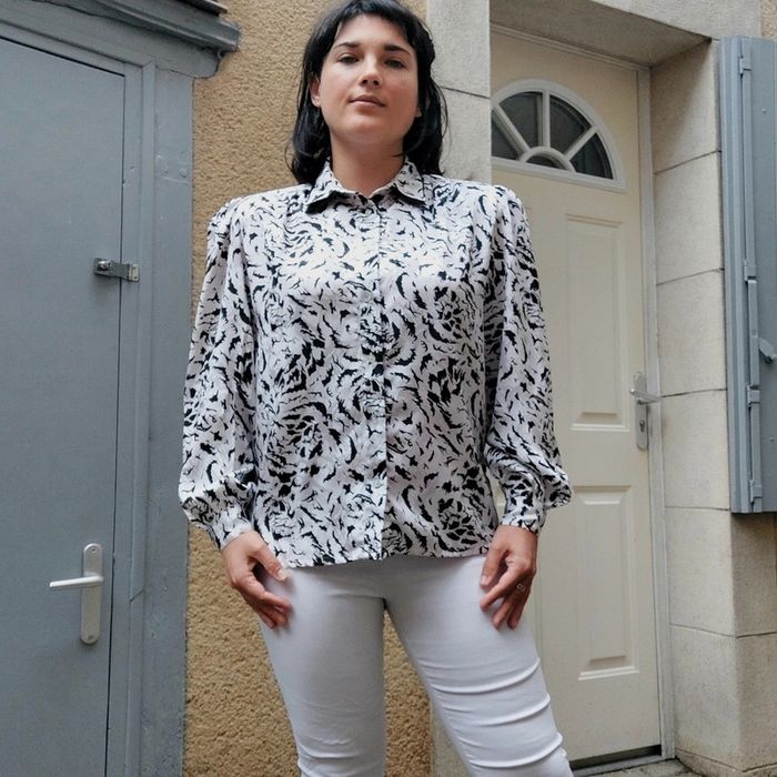 Magnifique chemise 40 - photo numéro 2