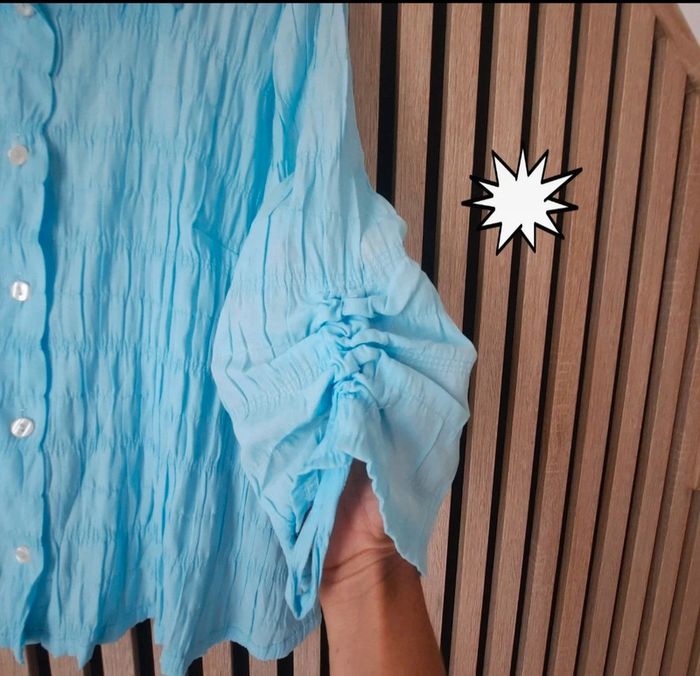 Chemise bleue tissu gaufré vintage T 40 - photo numéro 4