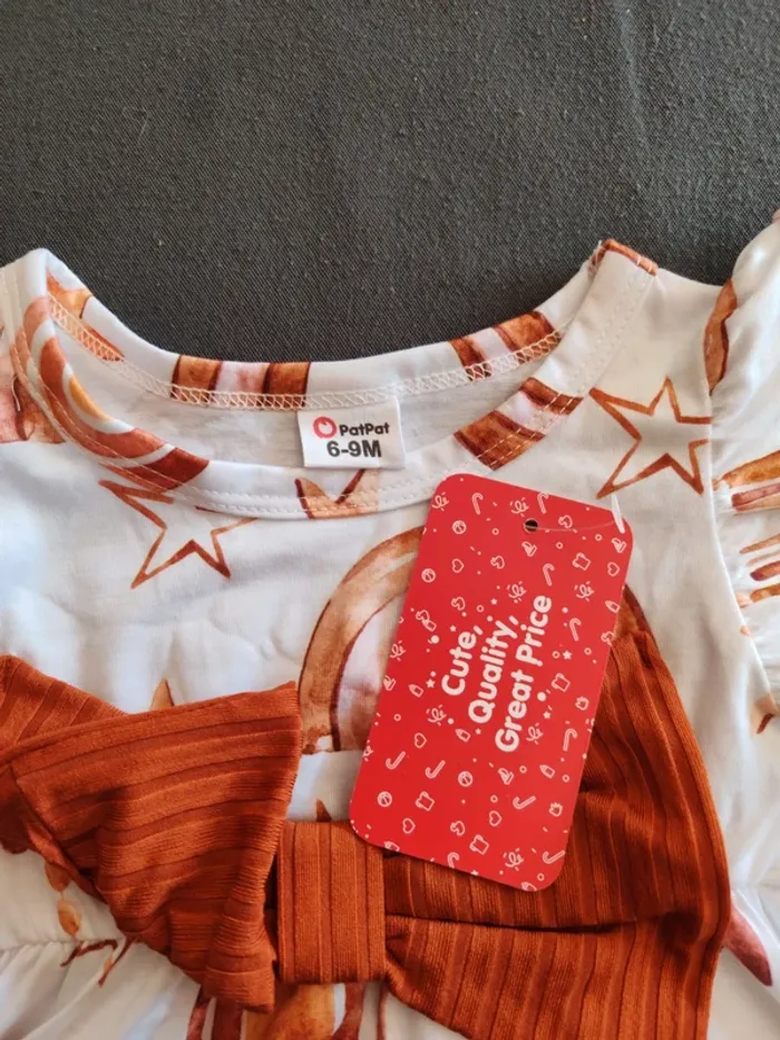 Robe neuve taille 6-9mois - photo numéro 2